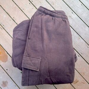 Aritzia Mega Fit Super Fleece Cargo Sweatpants XL